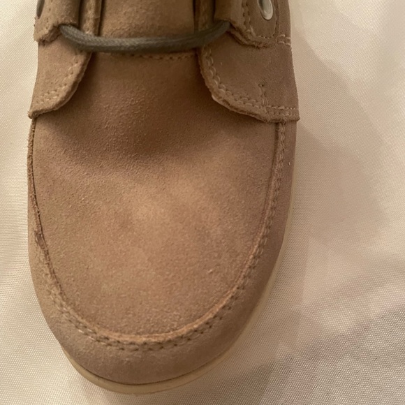 Sorel Women’s Beige Mid Calf Lace Up Winter Boots Size 10.  Barely worn! - Picture 8 of 9